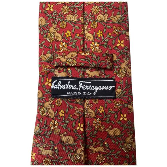 Salvatore Ferragamo 100% Silk Tie Bunny & Floral Novelty Print Made in Italy 57” - Picture 9 of 14